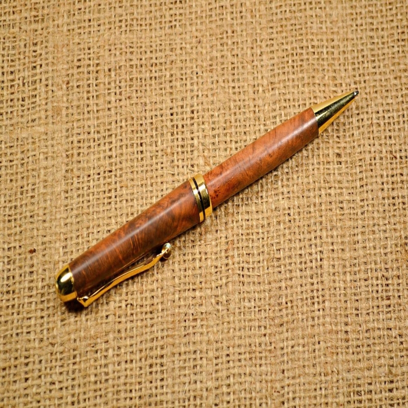 Briar Wood Pen